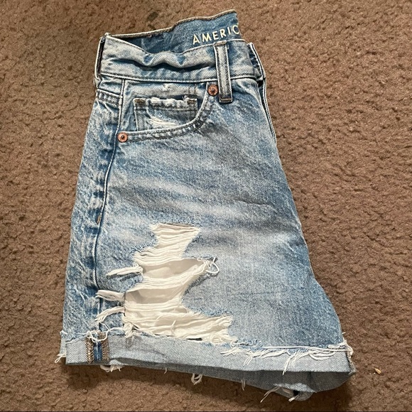 🛑SOLD🛑American Eagle distressed Mom Shorts SZ 0 - Picture 5 of 10